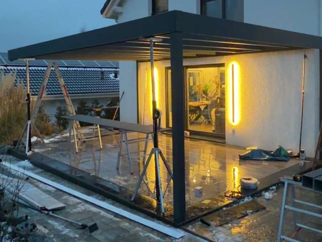 Fachgerechte Montage der Terrassenüberdachung in Homberg (Efze)